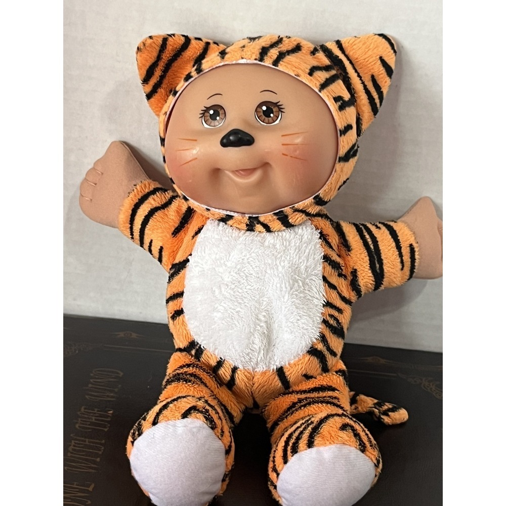 2011 Cabbage Patch‎ Kids Tiger Plush Cuties Mignons Doll 9"